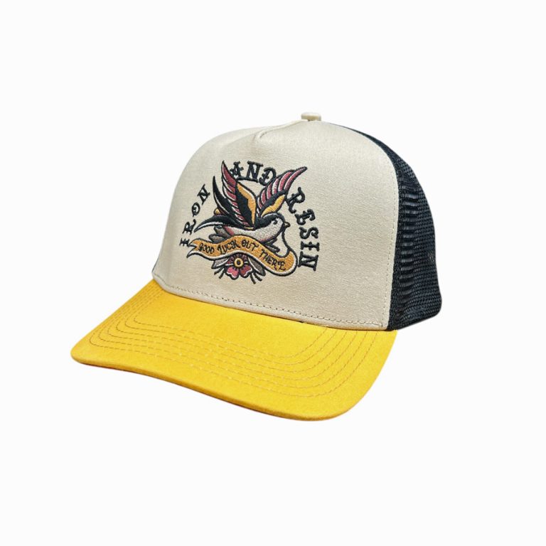 Casquette banner swallow Iron and resin Ride with Mortimer