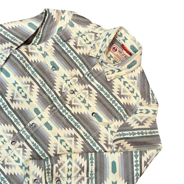 chemise sonora iron and resin ride with mortimer