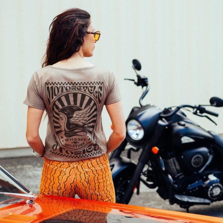 t-shirt moto stories wildust sisters et helstons