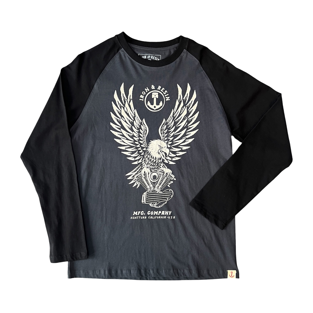 T-shirt screaming iron and resin ride with mortimer