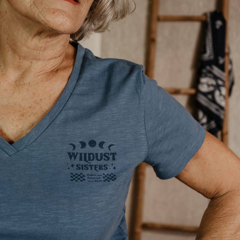 t-shirt bleu wildust sisters